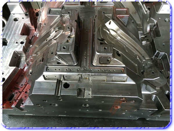 plastic injection mold 06