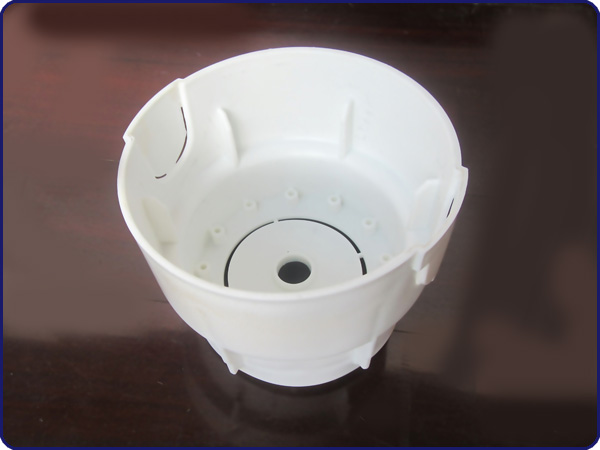 Lampshade plastic injection mold